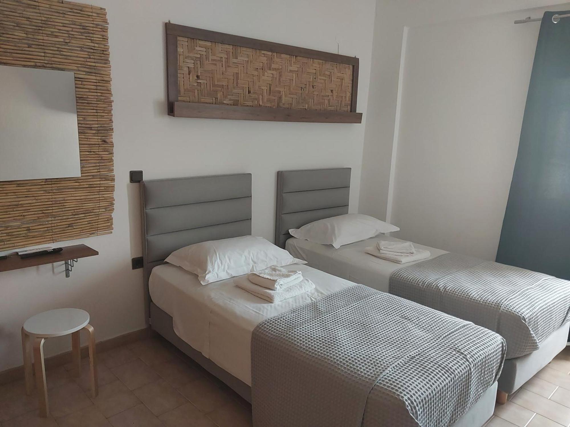 Passatempo Casa - 3 Bedroom Apartment Close To The Swimming Pool Gerani  Exterior foto